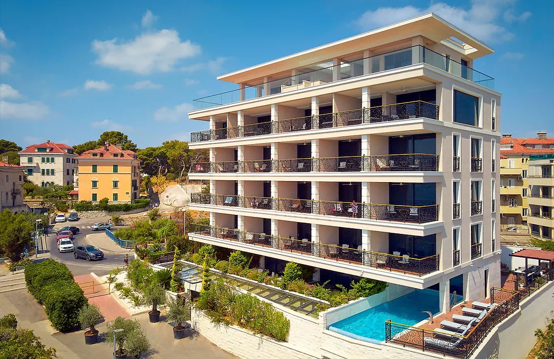 Hotel Villa Harmony-1