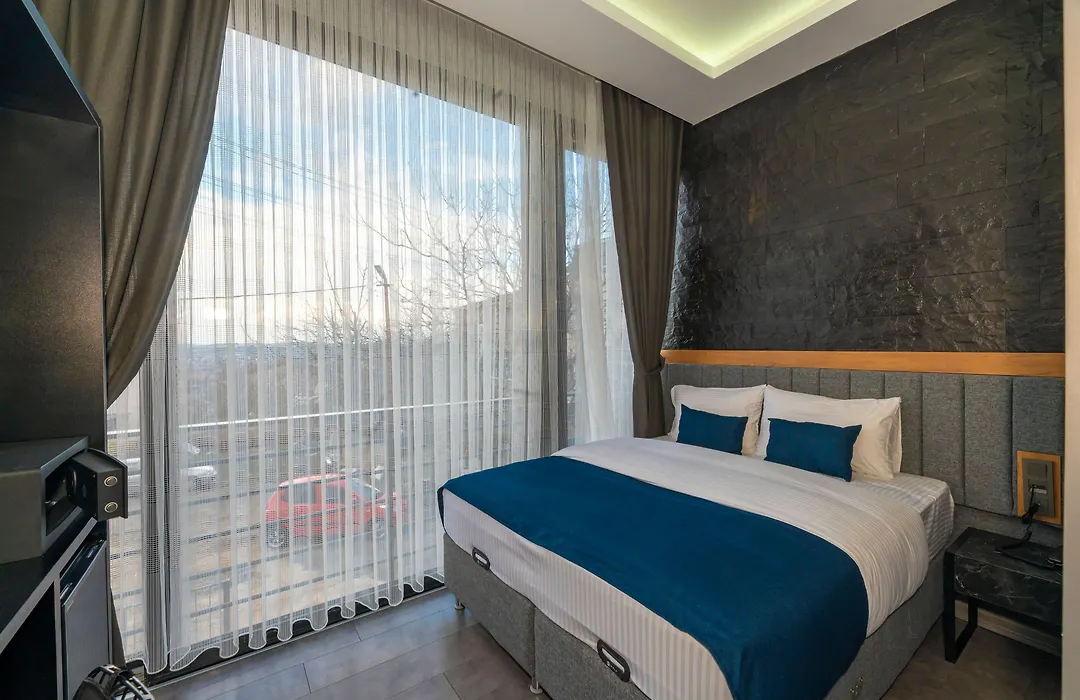Melanj Airport Hotel-1