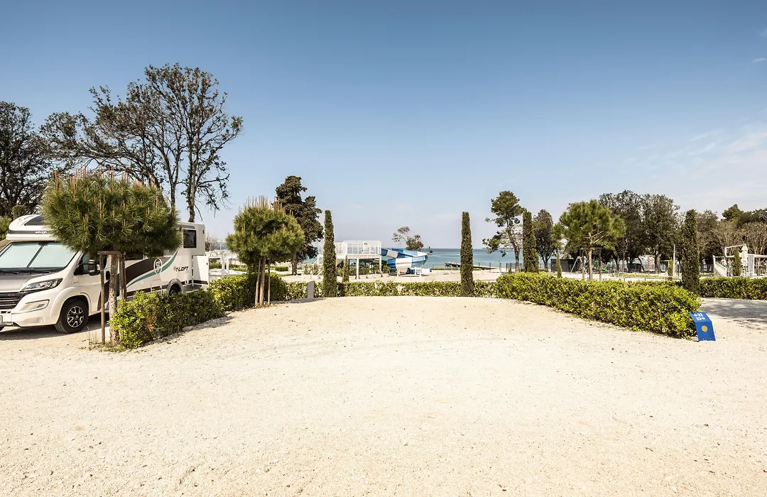Falkensteiner Premium Mobile Homes&Camping Zadar-1