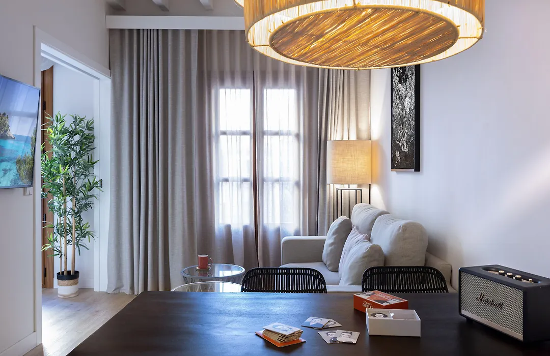 Samaritana Suites-1