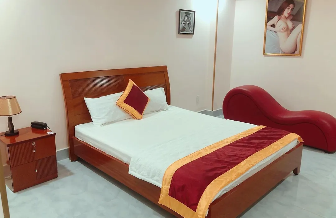 Nhan Duc Hotel-1
