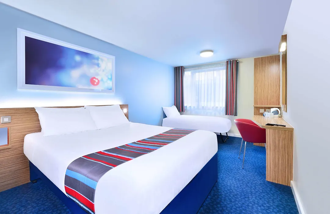 Travelodge Liverpool Central Exchange Street-1