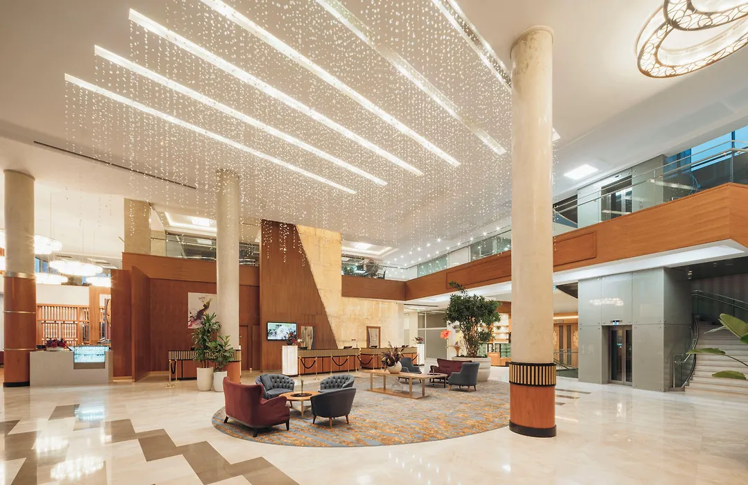 Selectum City Atasehir-1