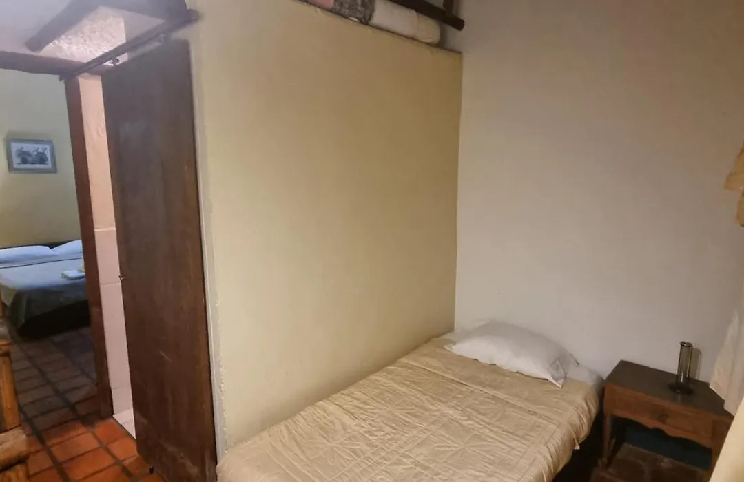 Posada La Solariega Y Sus Sabores-1