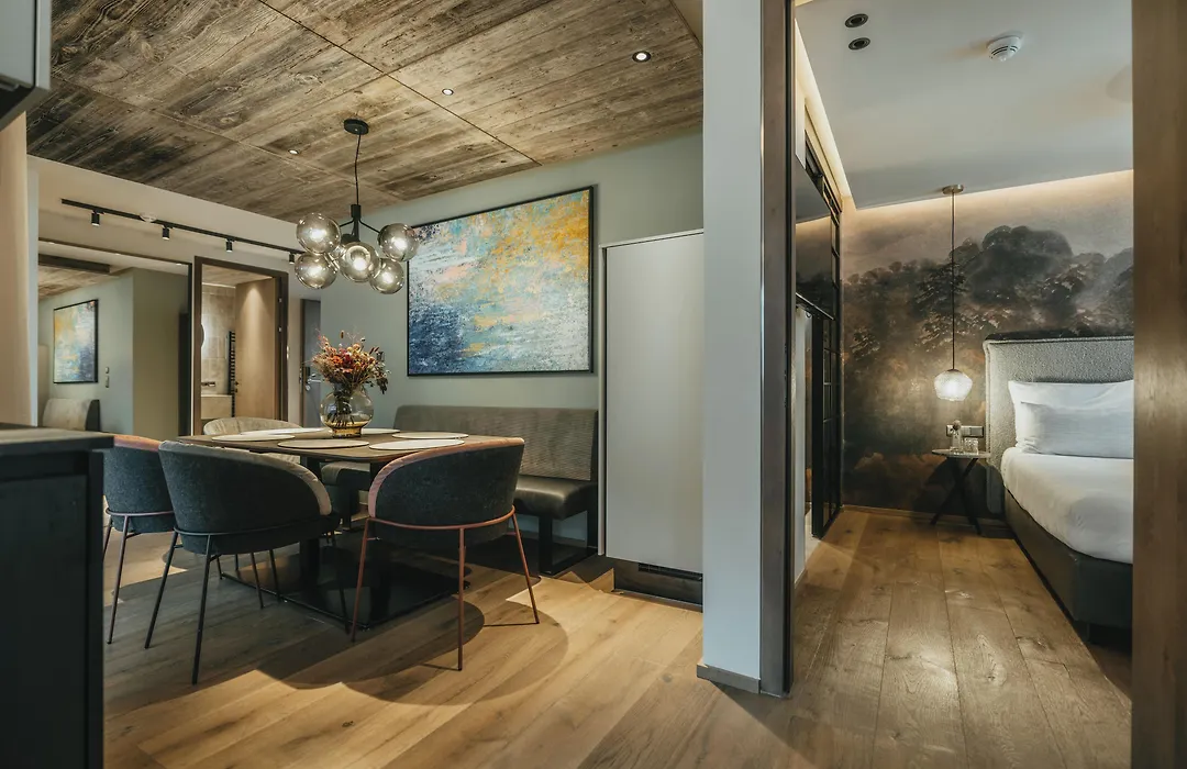 The Black Eagle Luxury Appartements-1