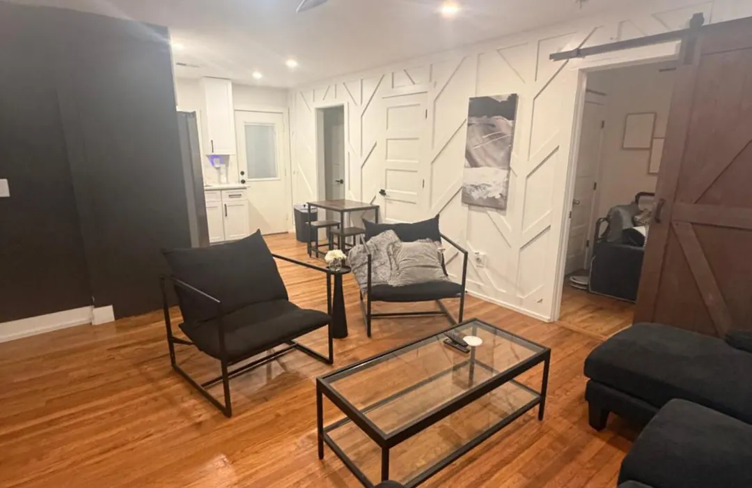 The Airport Hideaway-1