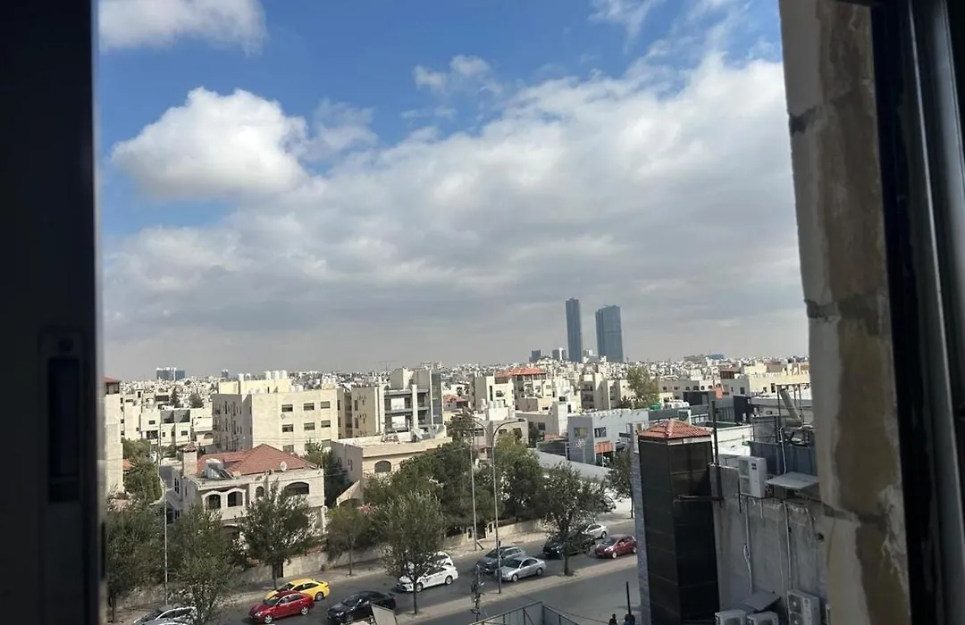A Double Bed Apartment In The Heart Of Amman-1