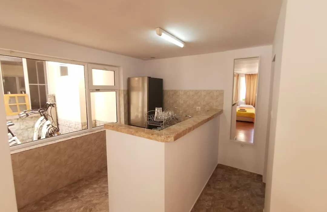 Studio Garden City Center Pomorie-1