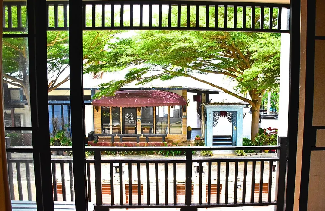 Puektian Seaview Studio Room-1