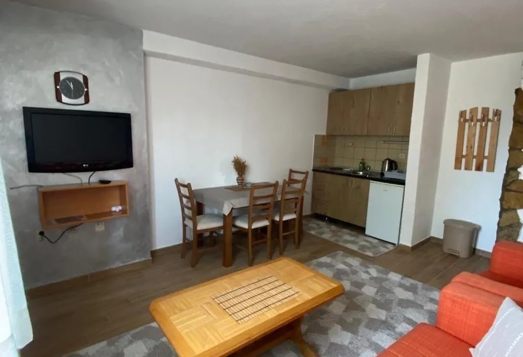 Apartmani Marija-1