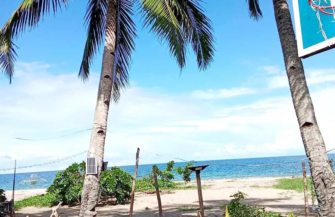 Roundhouse Sipalay-1