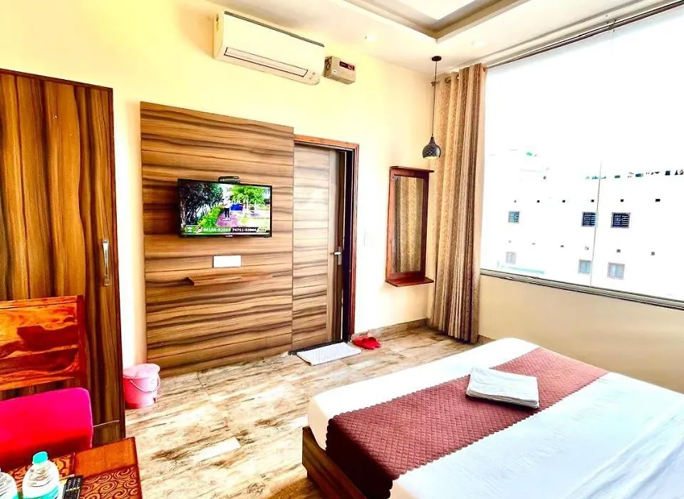 Hotel WoodCrest Chandigarh Zirakpur-1