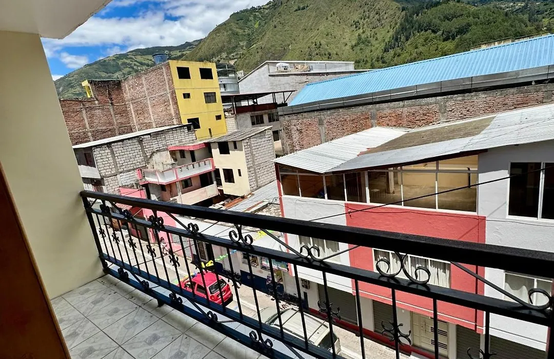 Hostal Copacabanna-1