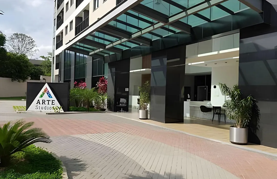 Arte Studios - Flats Decorados, Wifi, Estacionamento, Piscina, Academia-1