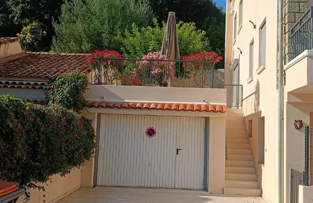 Les Balcons De L'Esterel-1