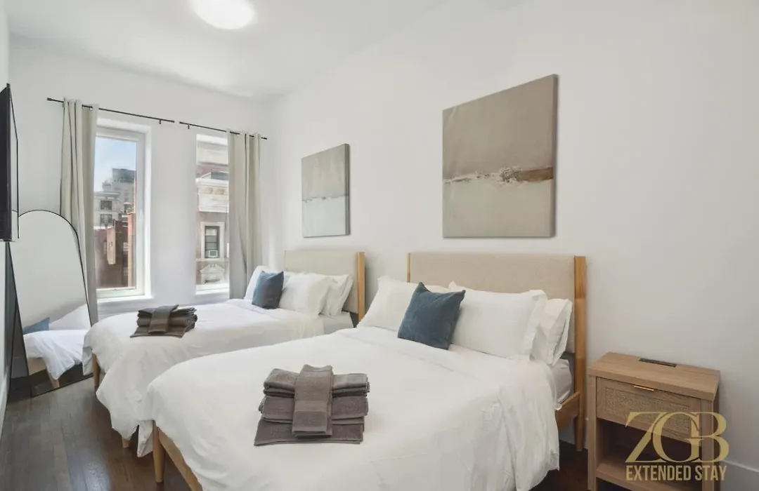 Fully Furnished Ph Duplex With Private Outdoor Space-1