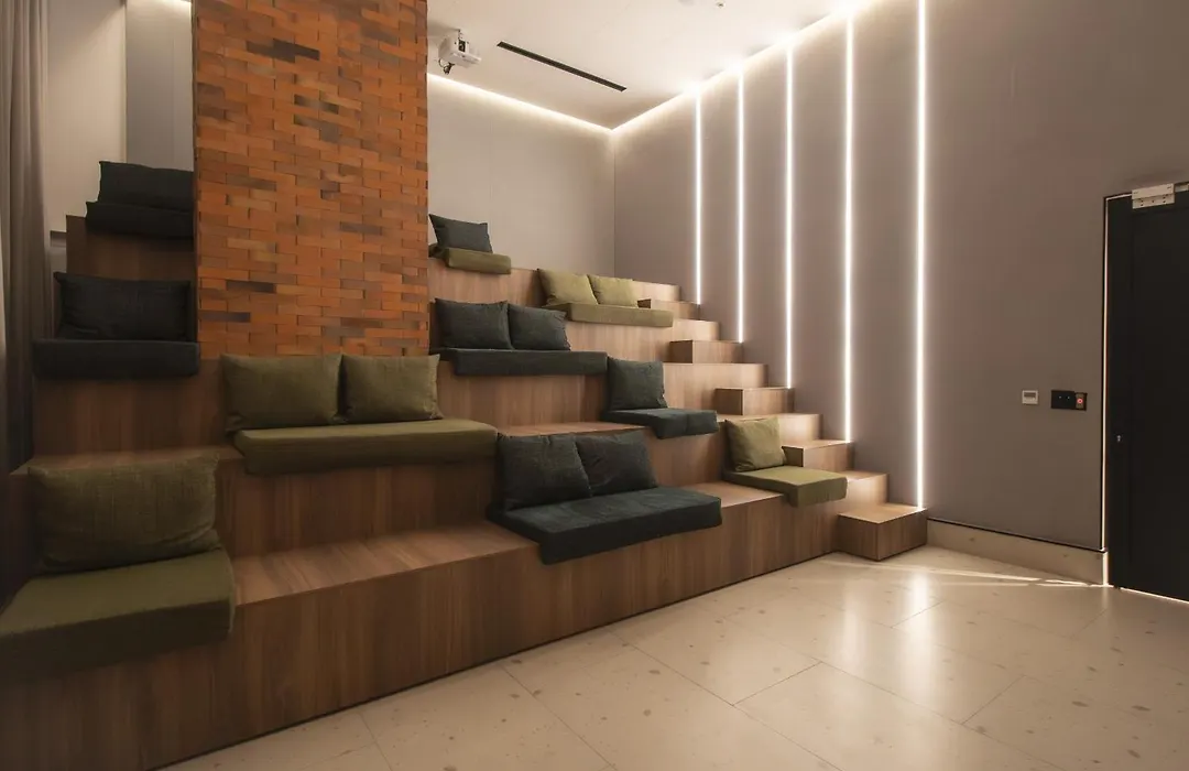Bright Haven Stylish 1-Bedroom Retreat In Historic Casco Viejo-1