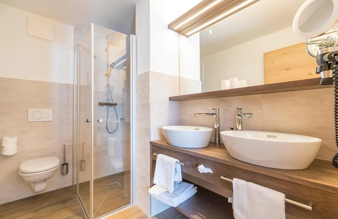 Hotel Alpenland-1