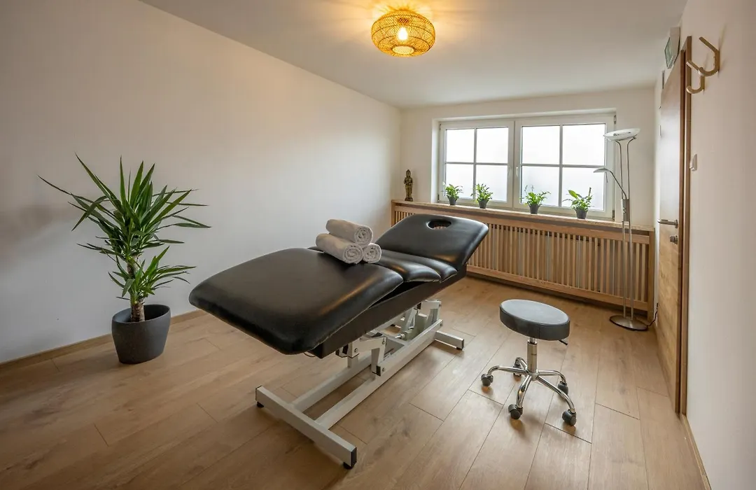 Alphatauern Health Resort - Adults Only 15 Plus-1