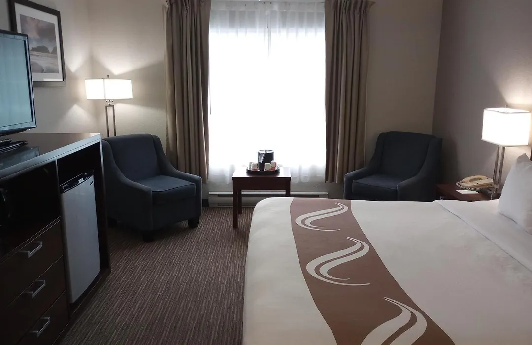 Quality Inn Downtown Inner Harbour-1
