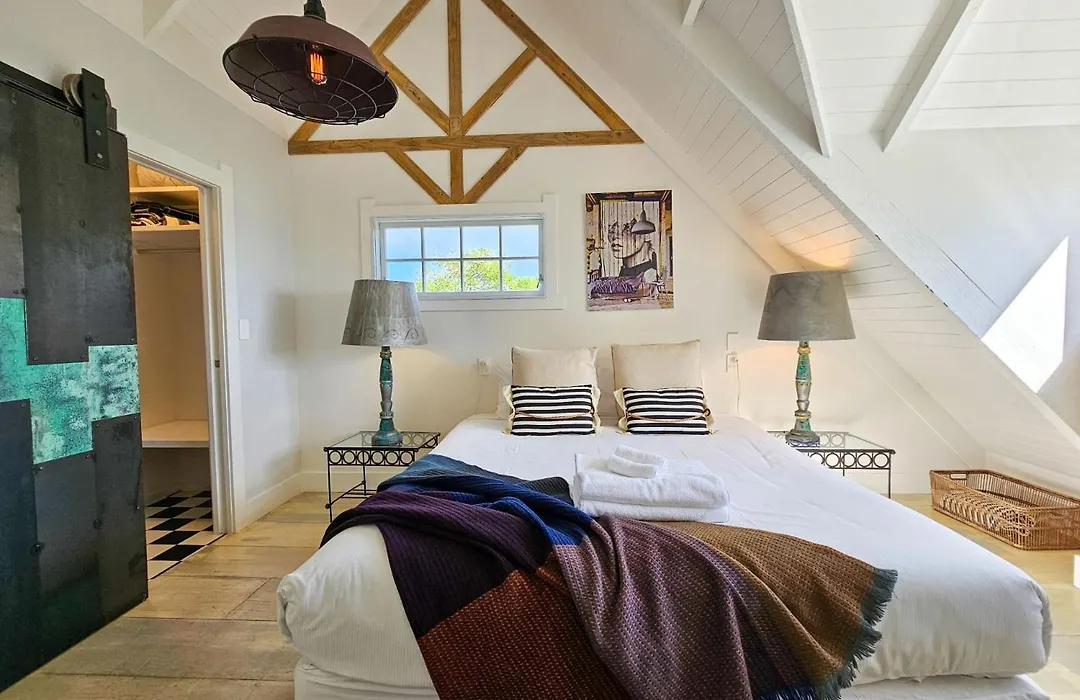 Viewpoint - Stay Waiheke-1