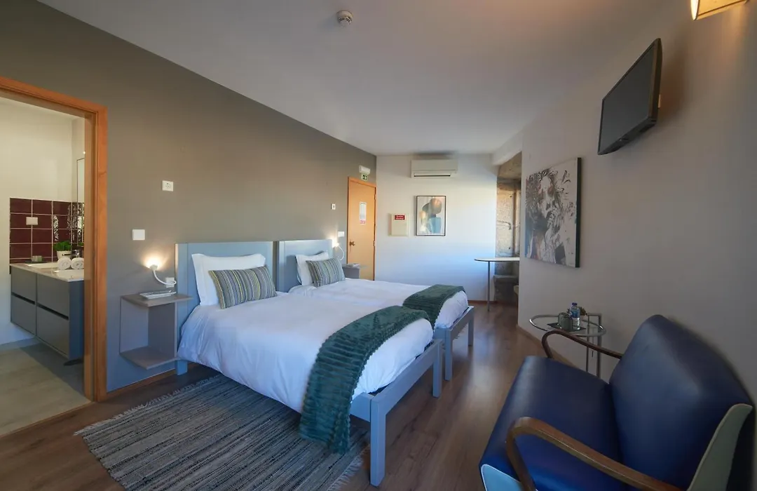 Bridge It - Suites & Views-1