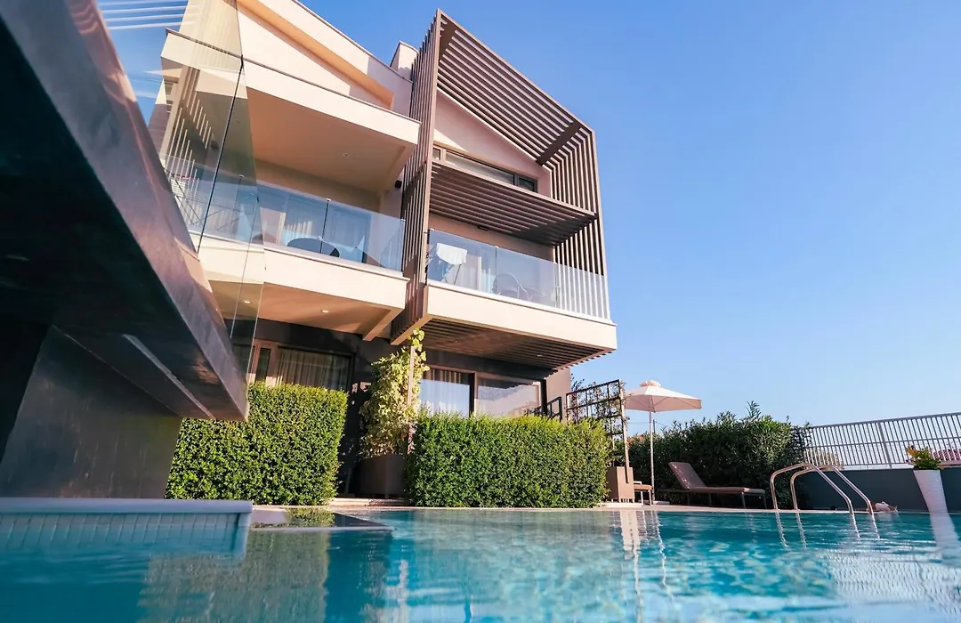 Serenity Suites-1