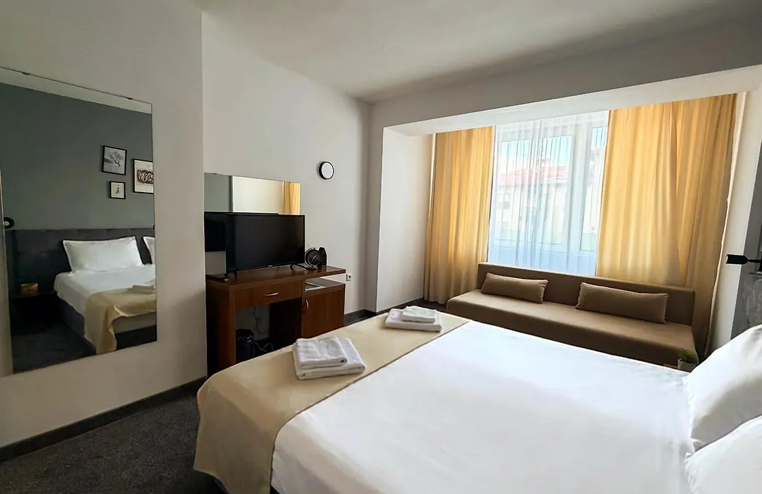 Hotel Panorama Ski-1