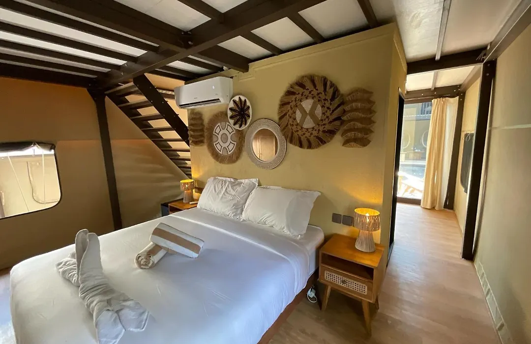 Beachfront Glamping - Escape In Nature-1