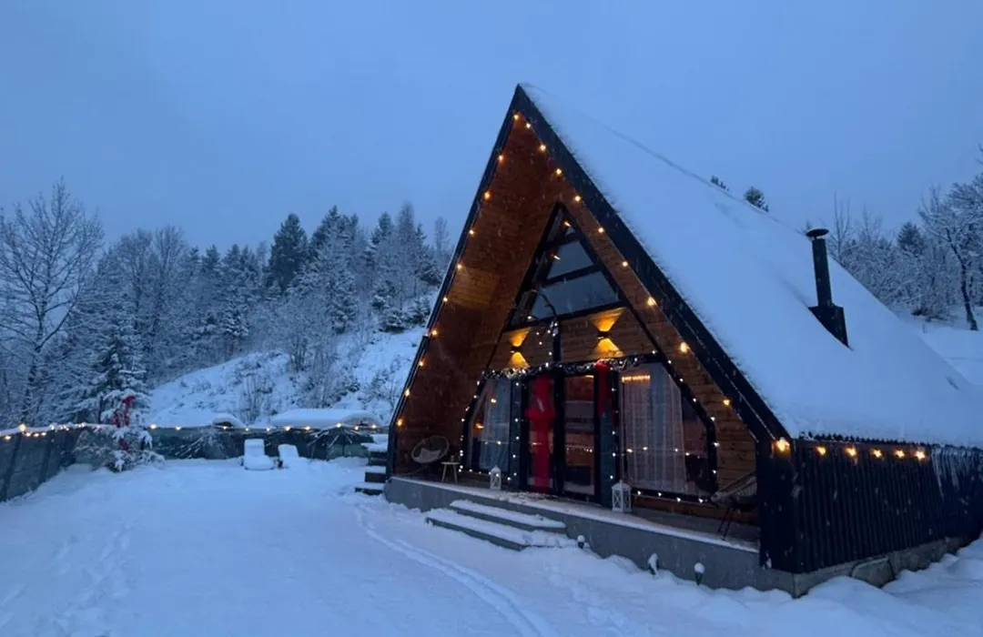 Riverside A-Frame-1