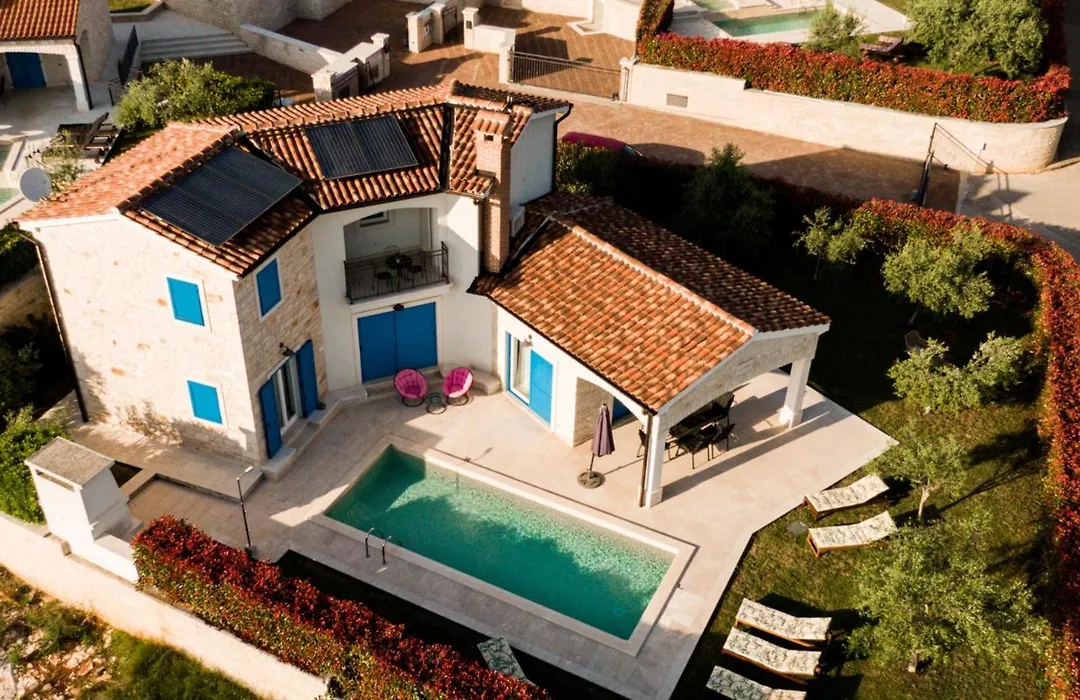 Beautiful Villa Torre II With Whirlpool In Tar-1