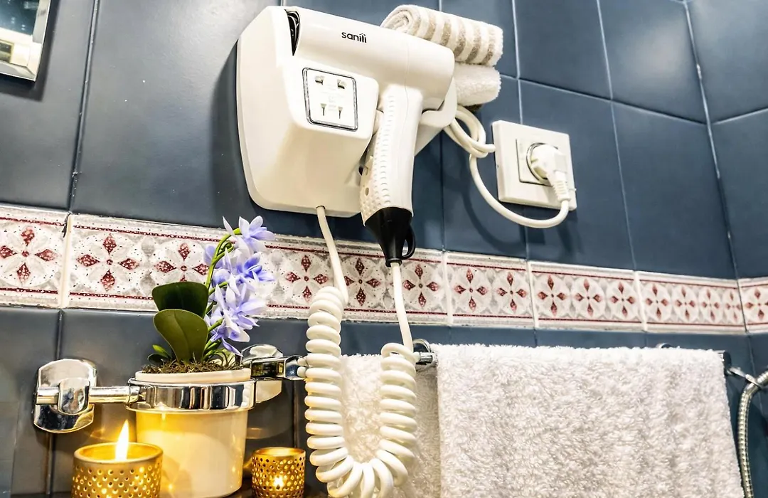 Experience Comfort In A Modern Apartment-1