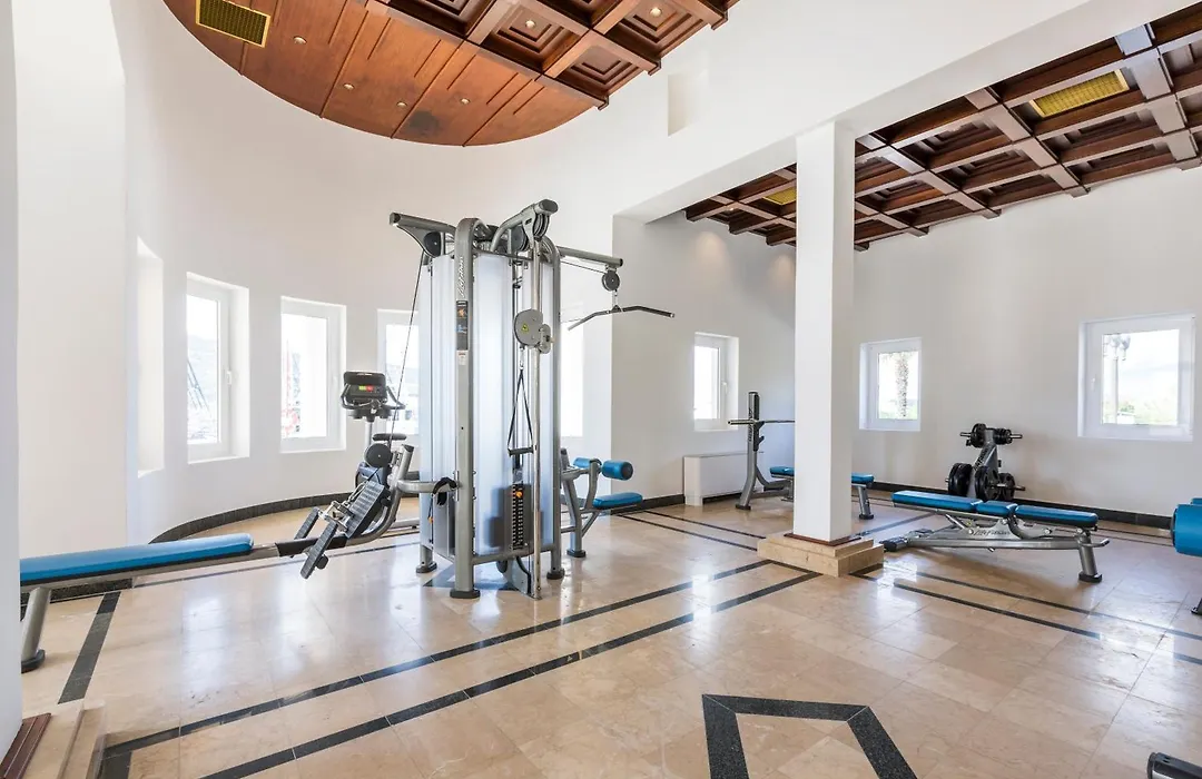 Apartment Aci Marina Cres-1
