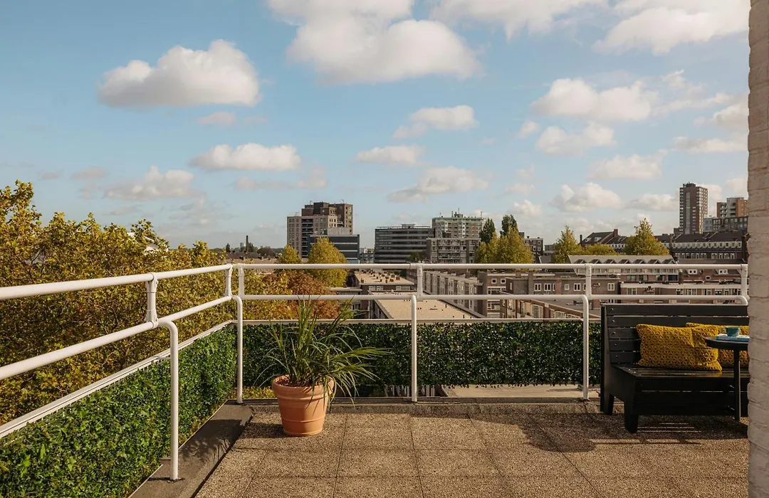 Leonardo Hotel Rotterdam Savoy-1
