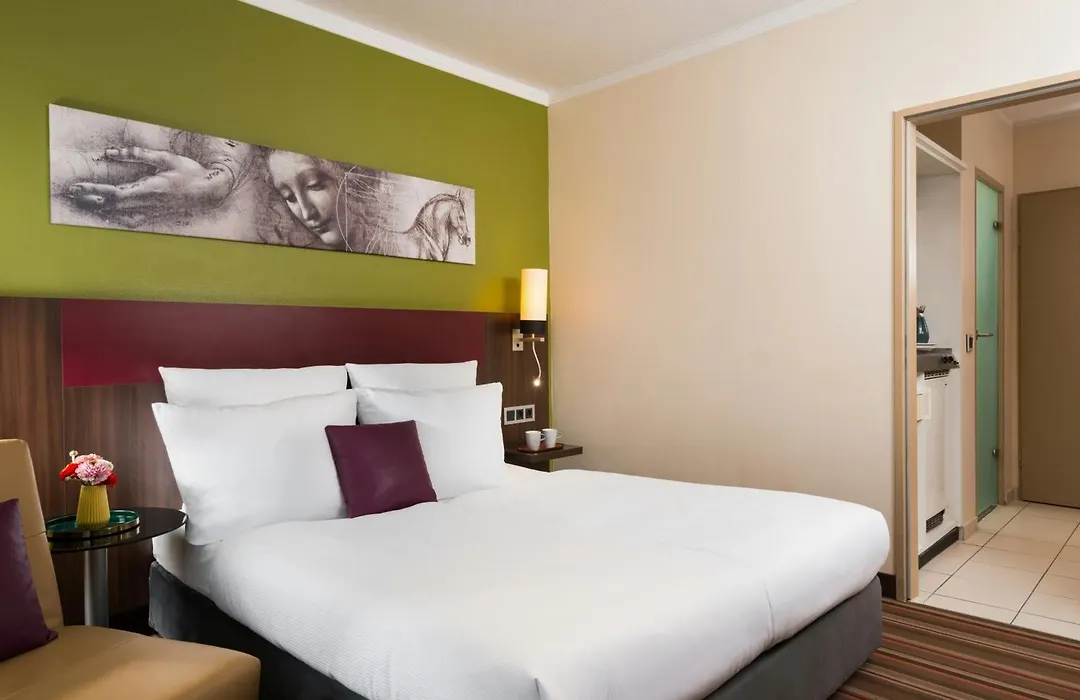 Leonardo Hotel&Residenz Muenchen-1