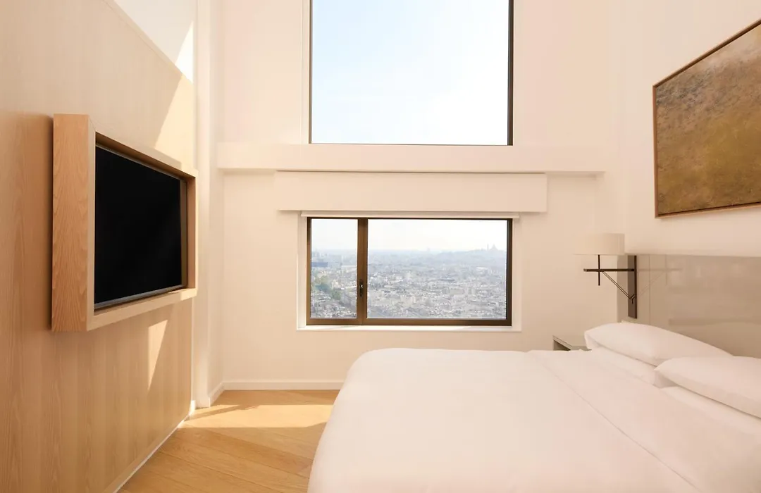 Hyatt Regency Paris Etoile-1