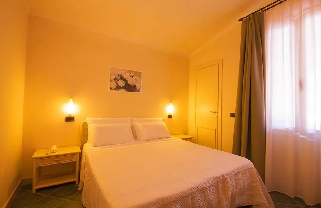 Hotel Danila-1