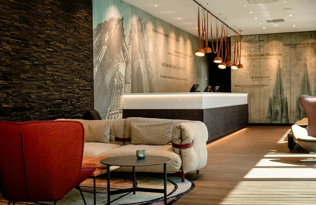 Motel One Köln-Mediapark-1