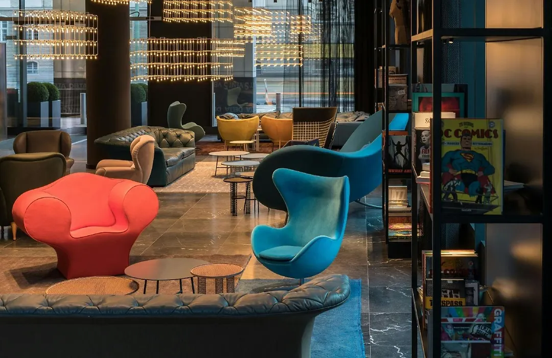 Motel One Berlin-Alexanderplatz-1