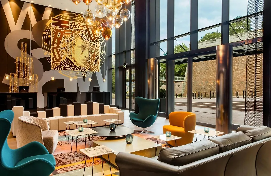 Motel One Warsaw-Chopin-1