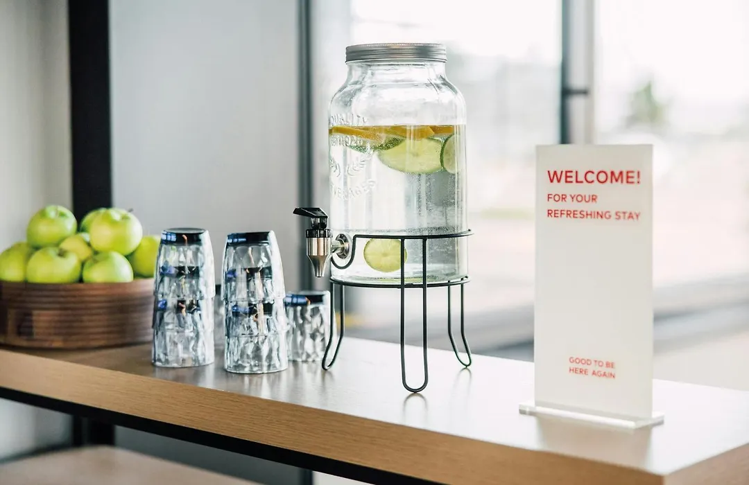 Leonardo Hotel Zurich Airport-1