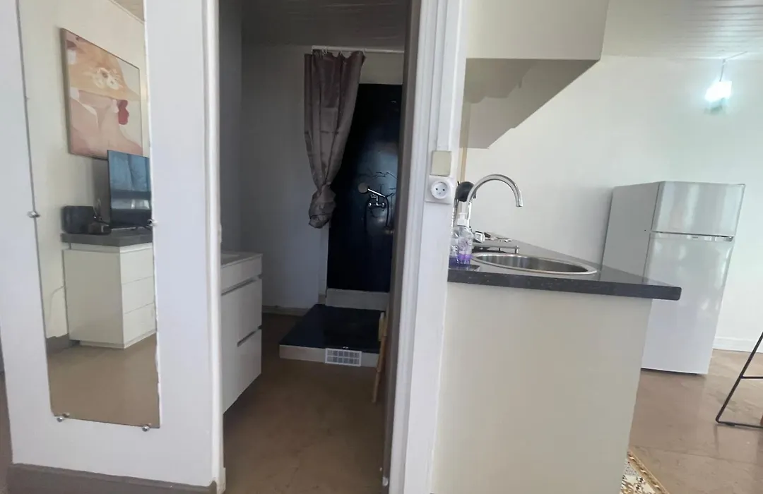 Penthouse Seaside 10 Min Port, Croisiere Et Aeroport-1