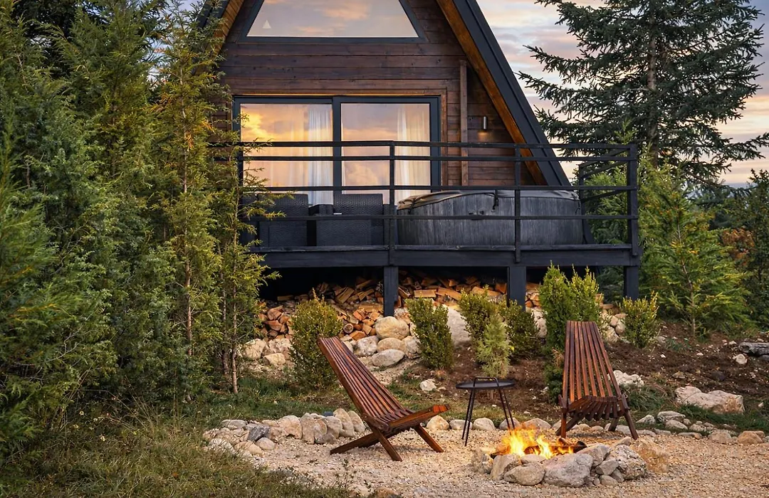 Peaksview Chalets-1