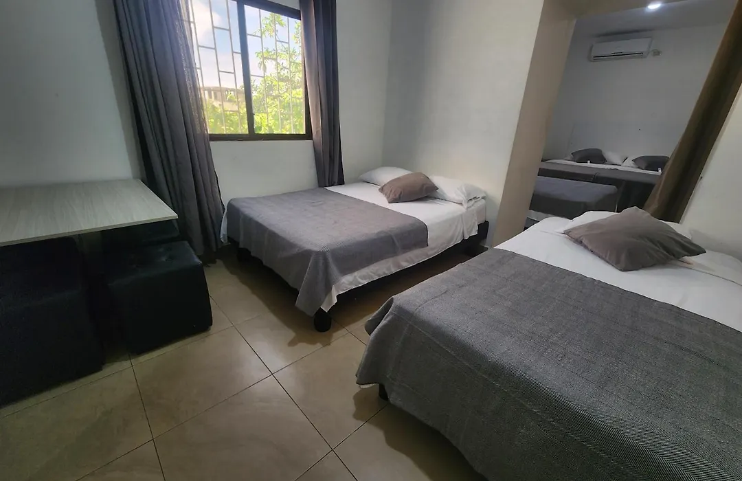 Hostal D' Meli-1
