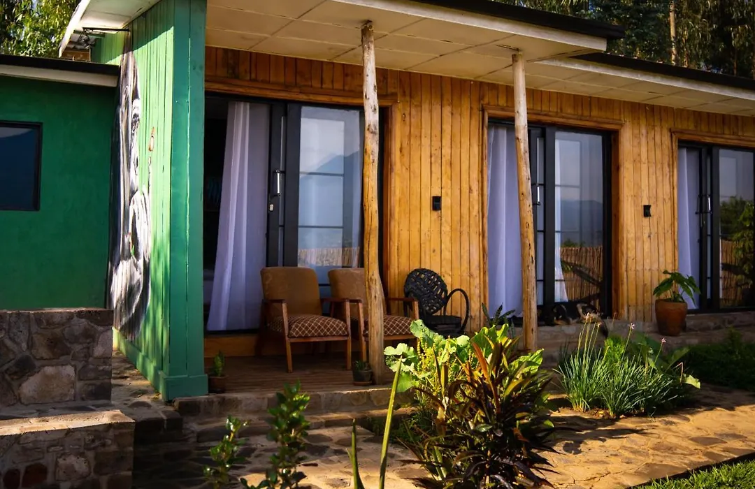 Khaya Nzuri Romantic Hilltop Cabin With Virunga Views-1