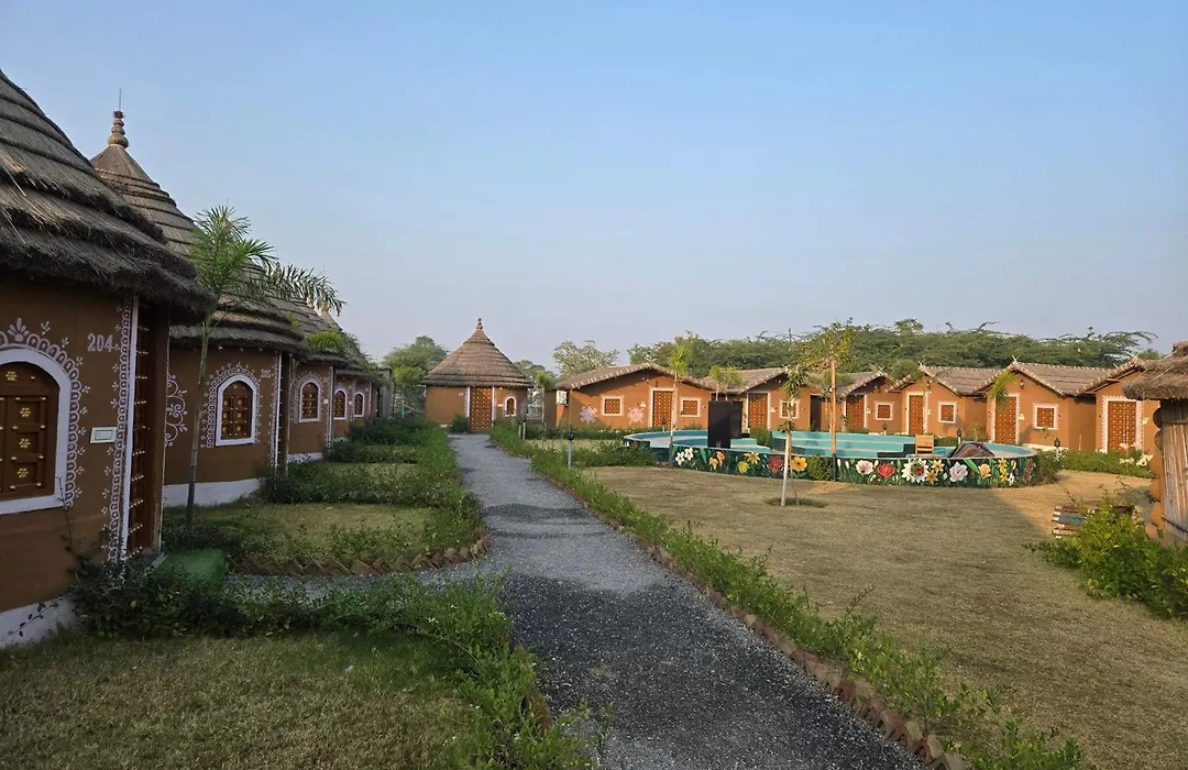 Ret Mahal Huts&Resort-1