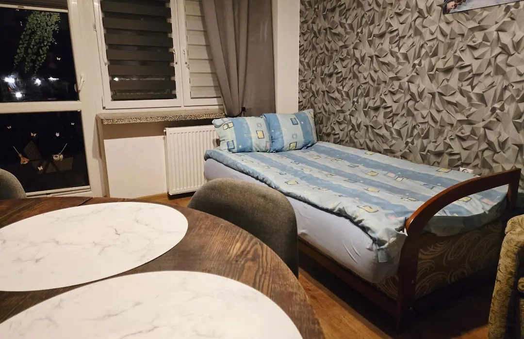 Apartament Z Ogrodkiem Czapli-1