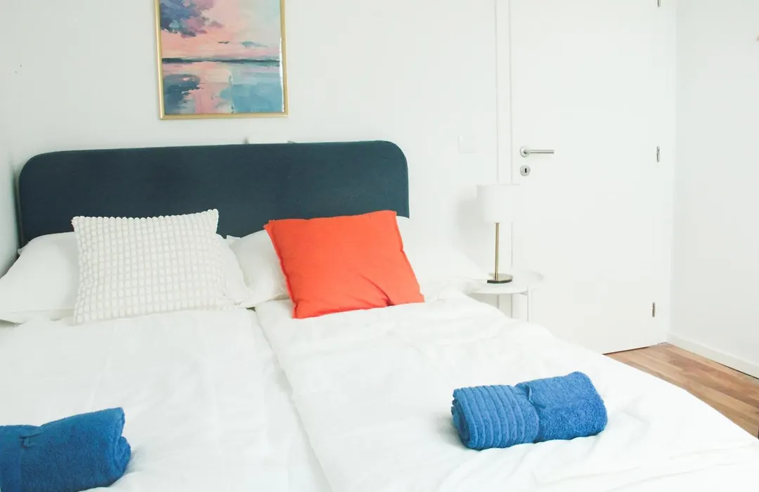 Rooftop Apartment With Free Parking-1