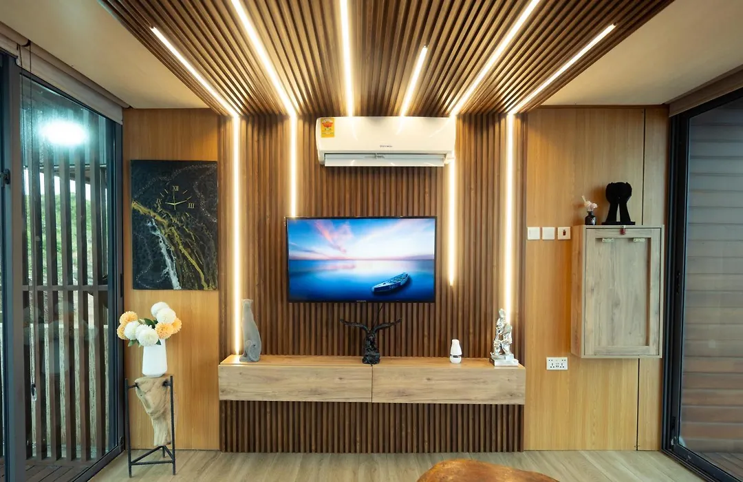 Selah Beach Cabins-1