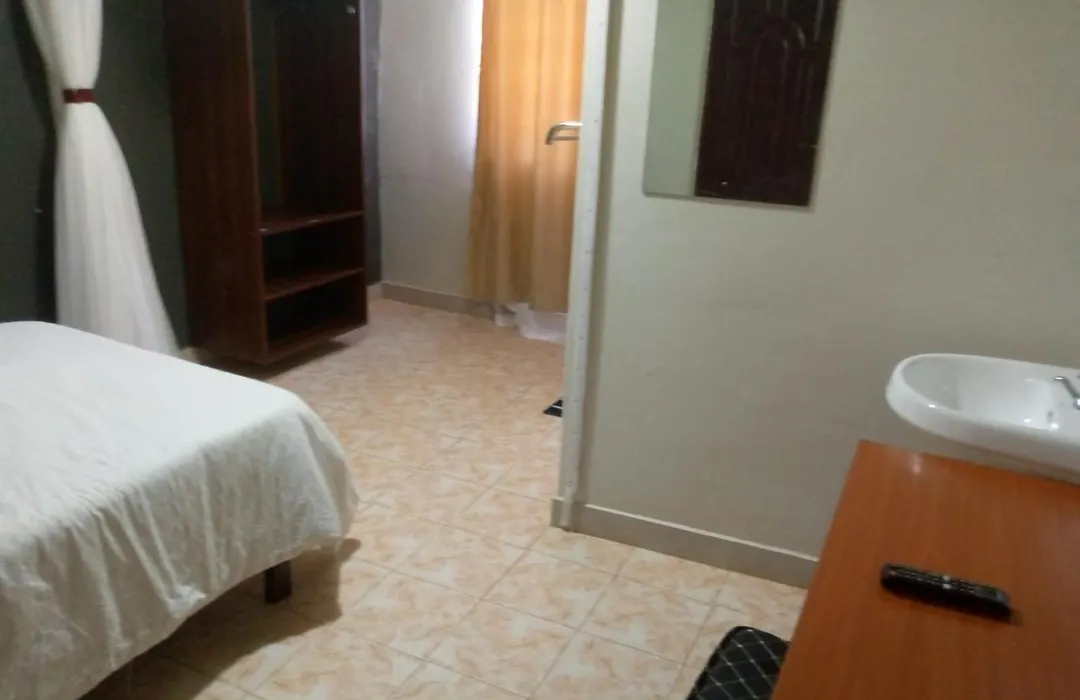Aldi Jambo Hotel-1